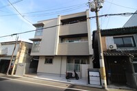 シャーメゾンバグース