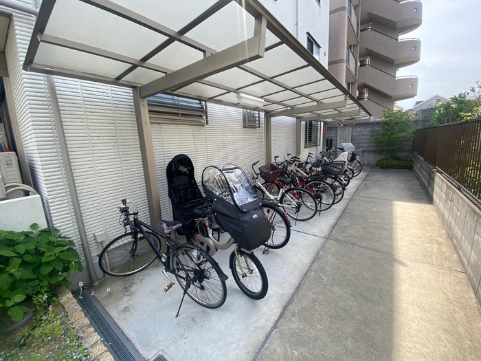 駐輪場 ＰＲＩＭＡＶＥＲＡ