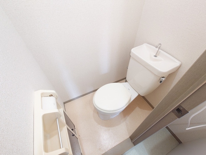 トイレ ジュネス北六甲
