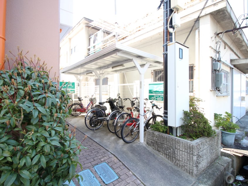 駐輪場 カーサエスポワール