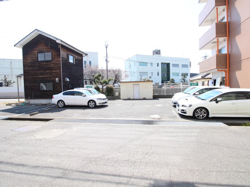 駐車場 カーサエスポワール