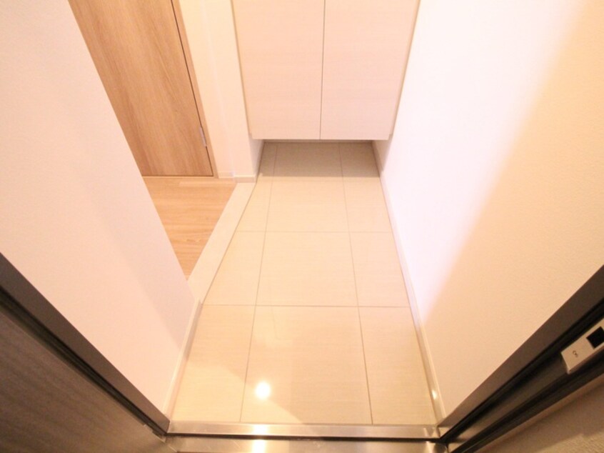 玄関 ﾌｧｰｽﾄﾌｨｵｰﾚ神戸駅前(301)