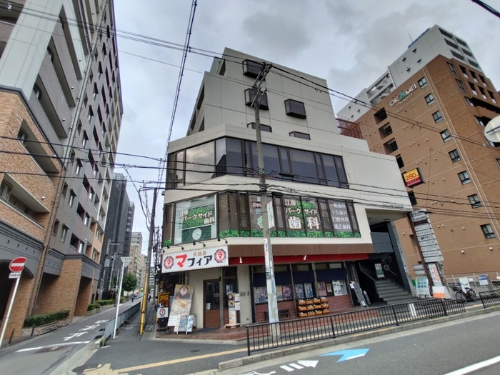 外観写真 江坂パークビル
