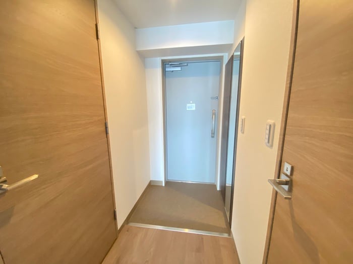 玄関 シティーコート大小路駅前