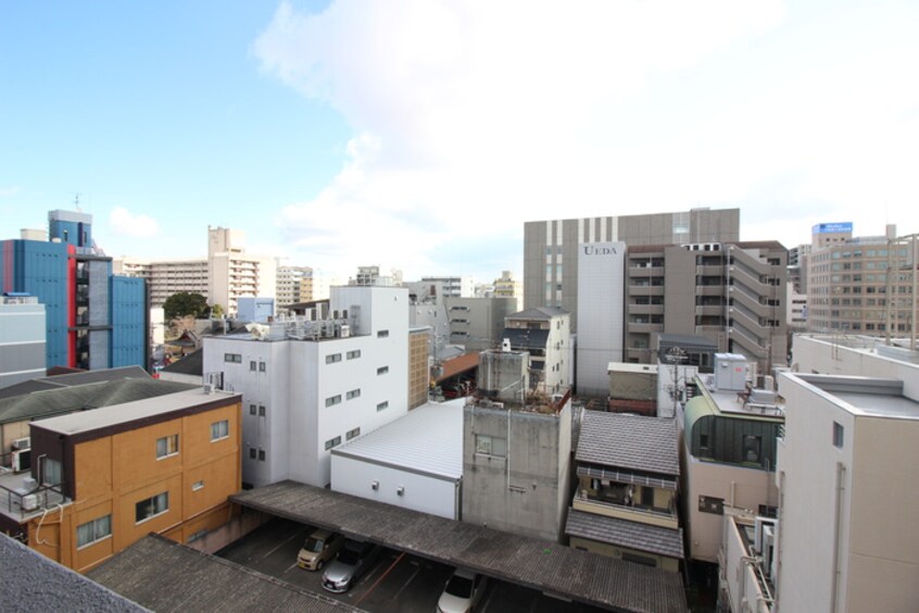 室内からの展望 シティーコート大小路駅前