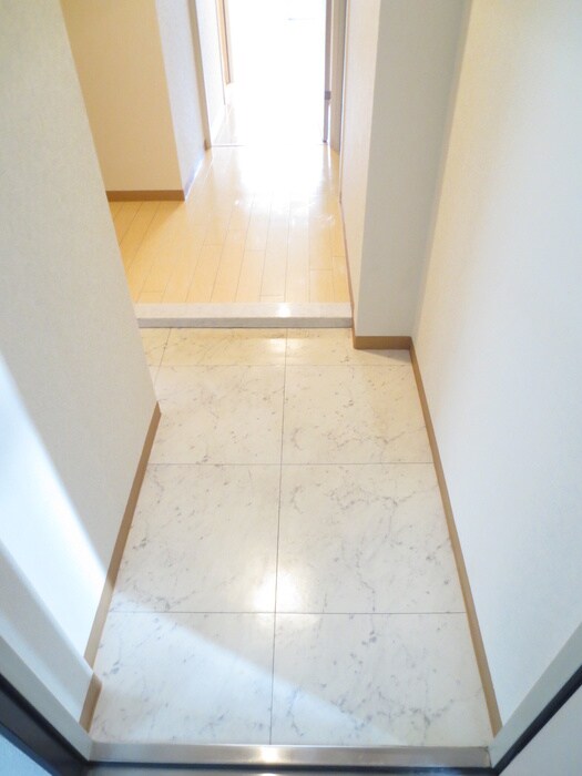 玄関 エトワ－ルフィラント