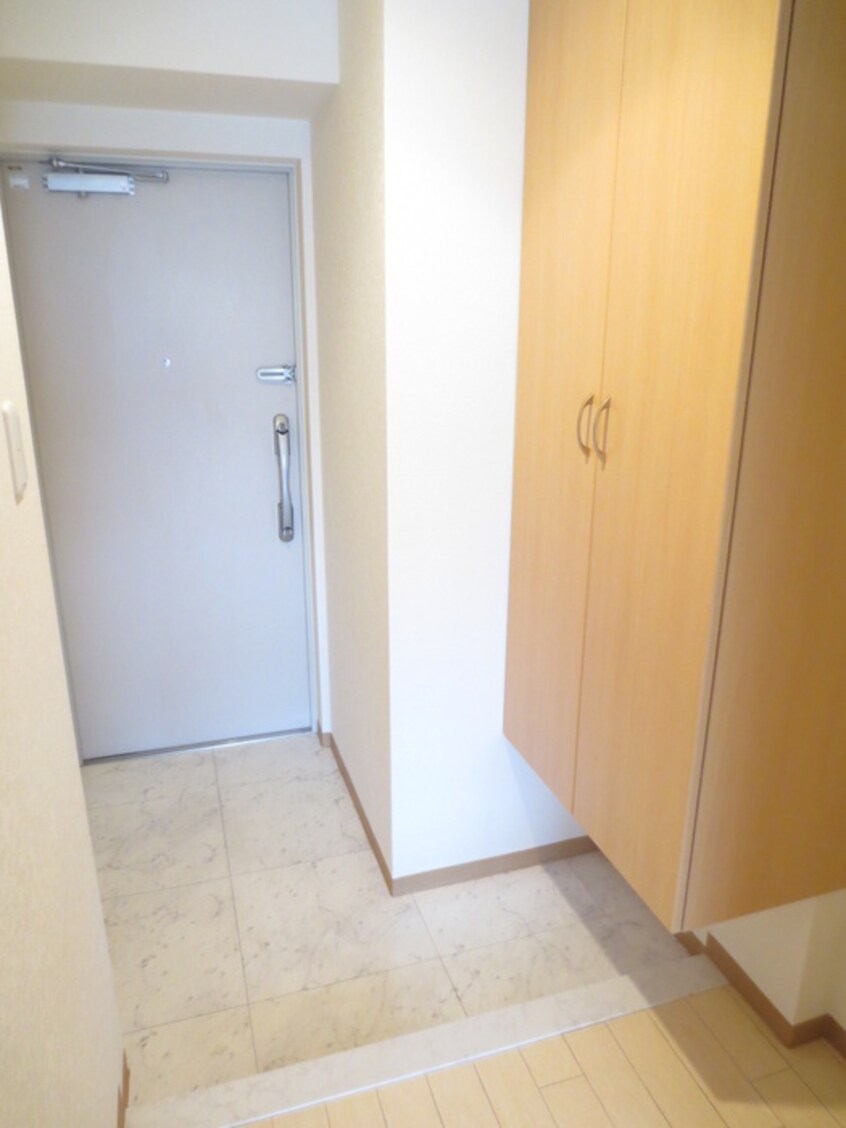 玄関 エトワ－ルフィラント