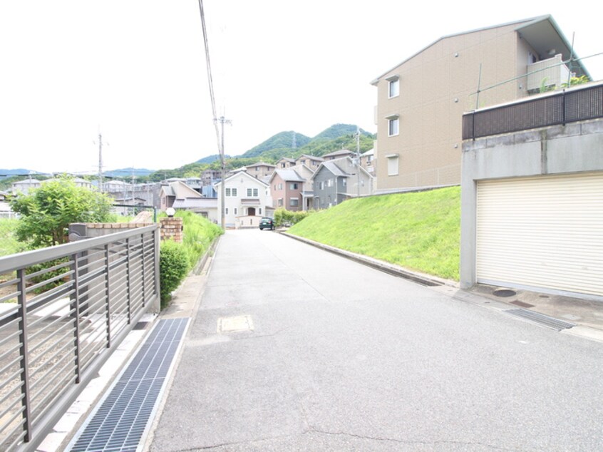 周辺環境 リオ谷上