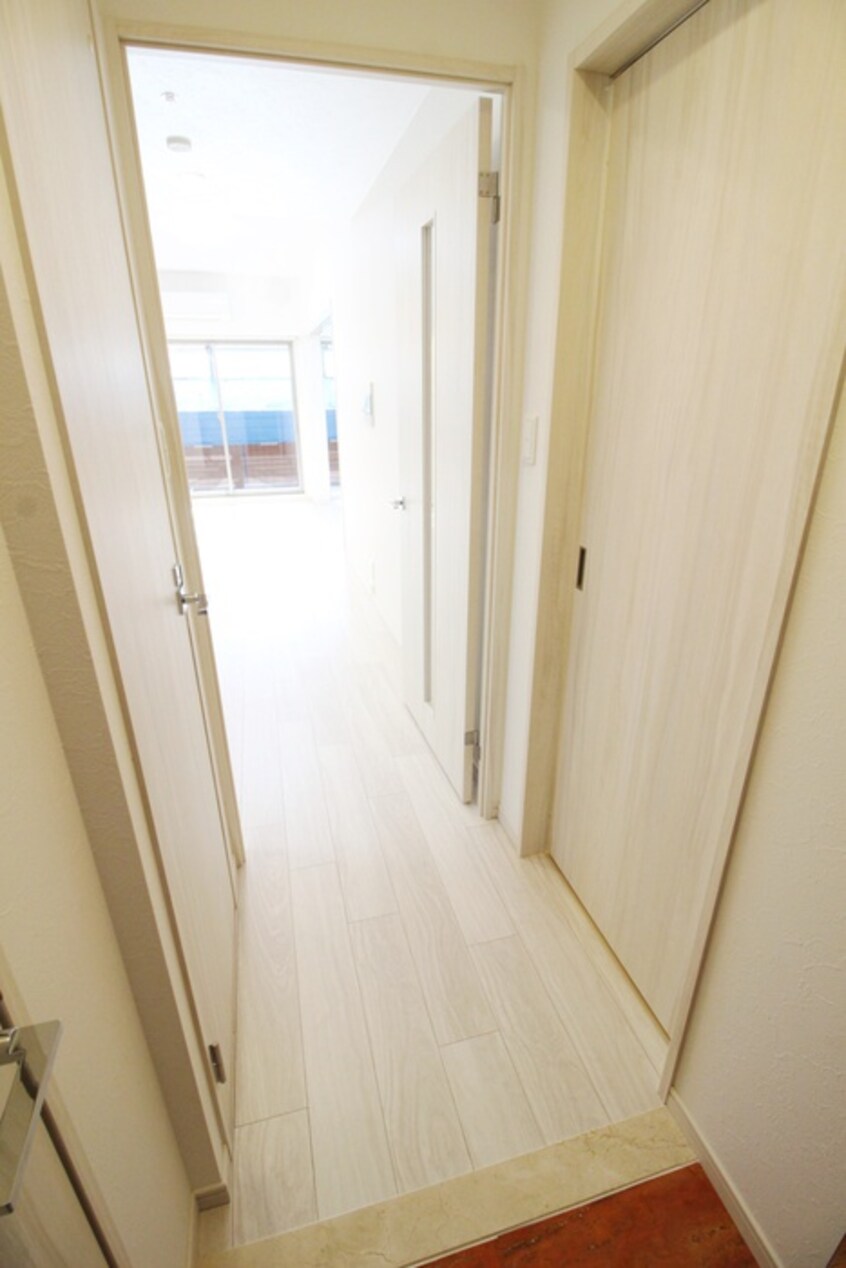 廊下 グランカーサ新大阪SOUTH