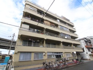 シャトー西九条(301)