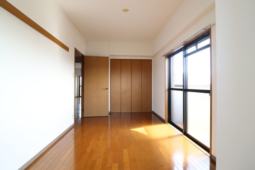 居室 ビーバルユイ