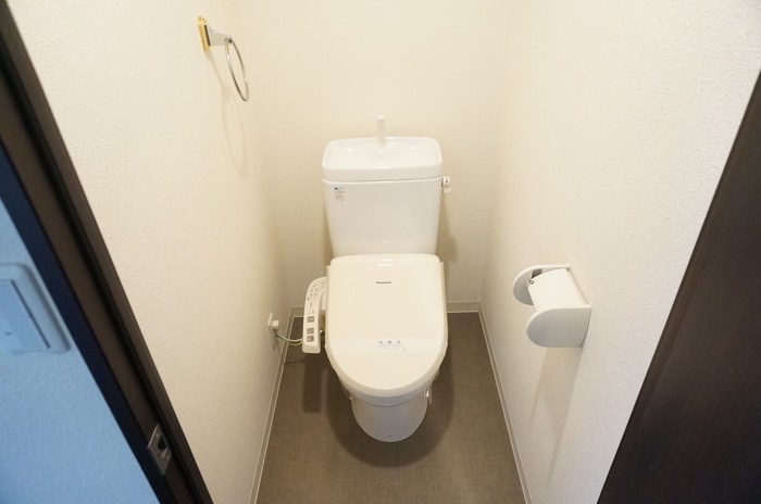 トイレ アスヴェル京都四条(202)