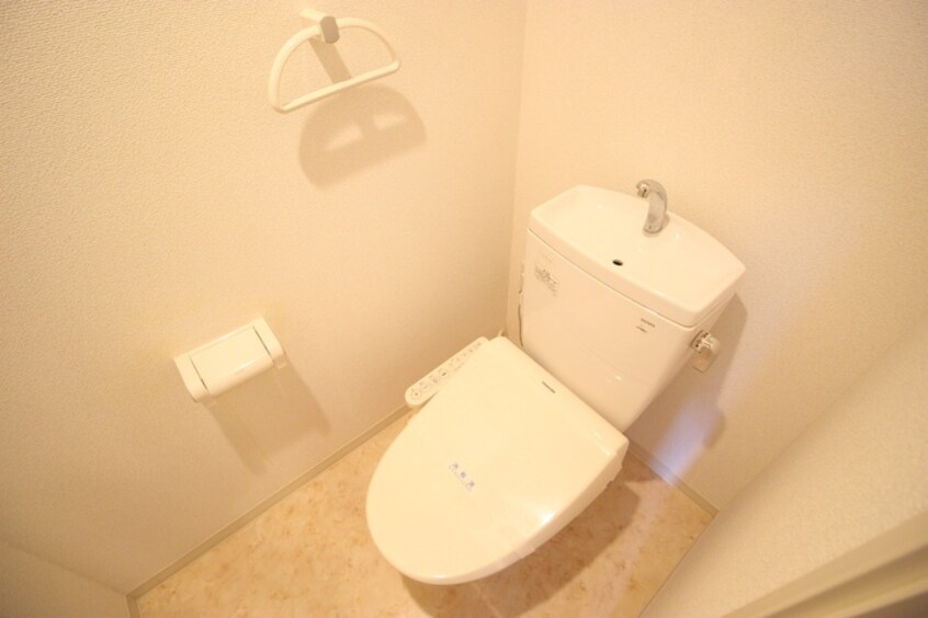 トイレ ＡＳ　ＰＲＥＭＩＵＭ　神戸西
