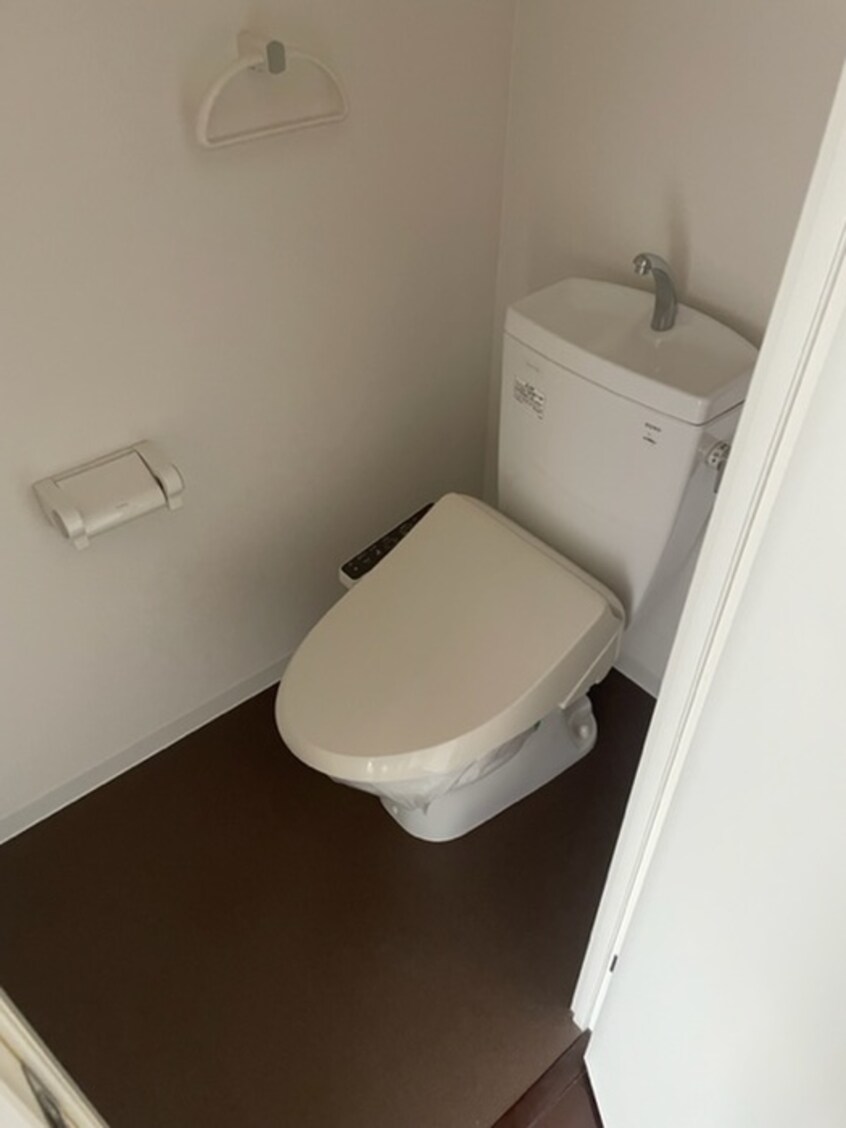 トイレ ＡＳ　ＰＲＥＭＩＵＭ　神戸西
