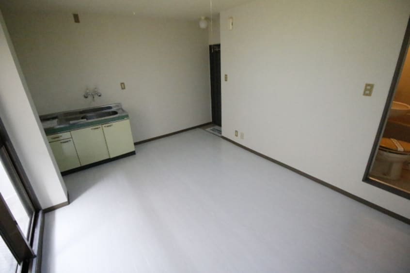 居室 キョウヤマハイツ