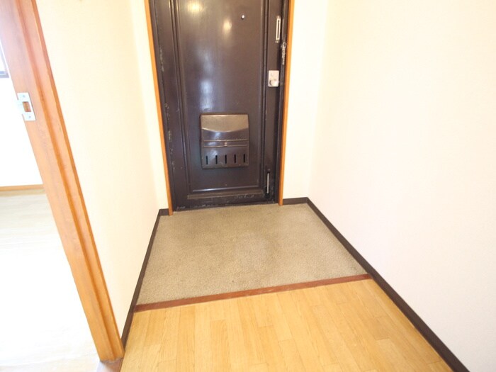 玄関 エクセル樋下