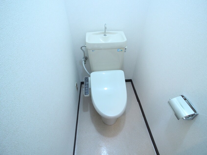 トイレ エクセル樋下