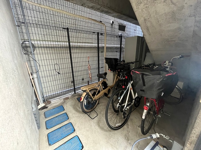 駐輪場 グレース