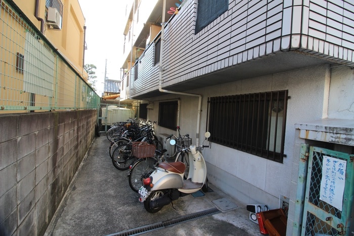 駐輪場 諸福マンション