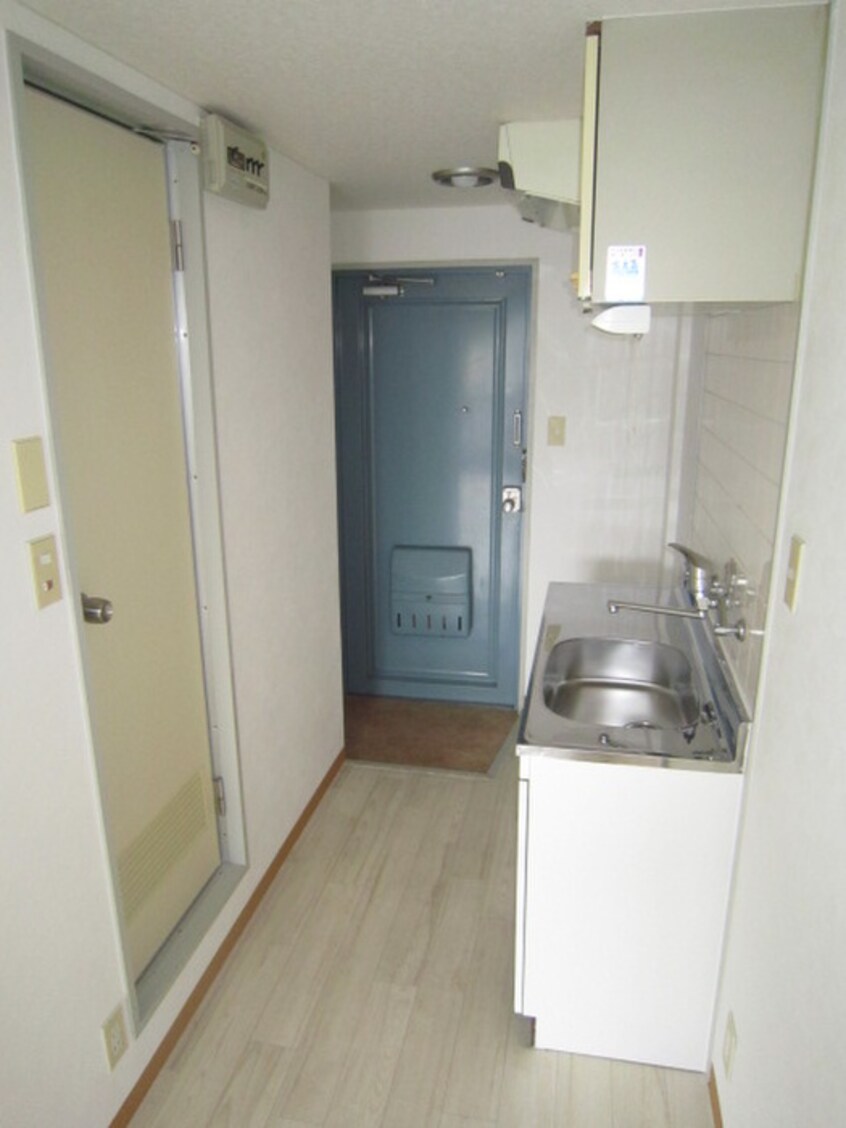 廊下 諸福マンション