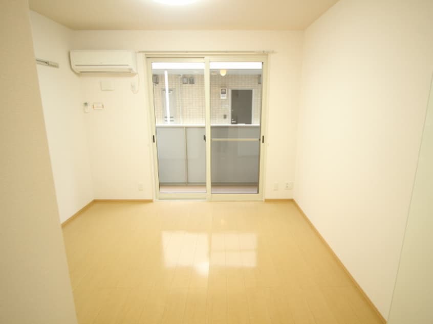 居室 Ｆｒｏｎｔ　Ｈｏｕｓｅ　Ａ棟