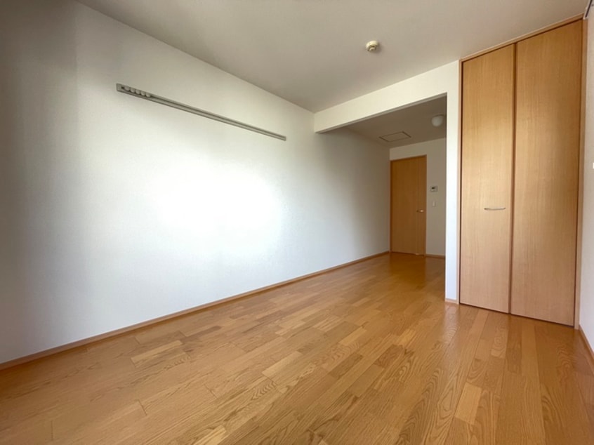 居室 Ｆｒｏｎｔ　Ｈｏｕｓｅ　Ａ棟