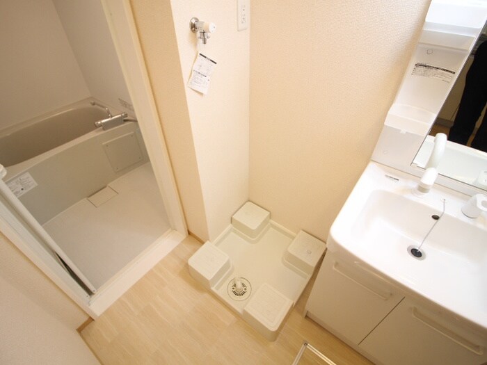 洗濯機置場 Ｆｒｏｎｔ　Ｈｏｕｓｅ　Ａ棟