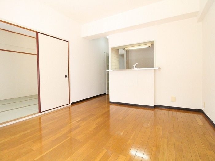 居室 ラフォ－レ兵庫