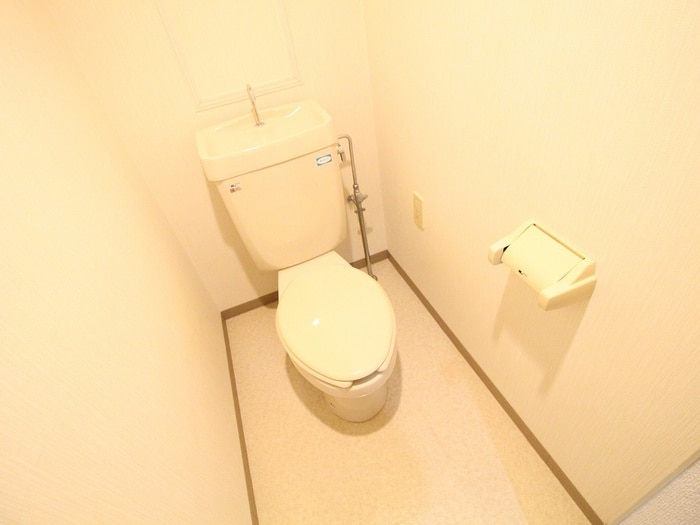 トイレ ラフォ－レ兵庫