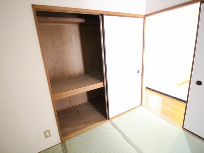 収納 ラフォ－レ兵庫