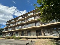 メゾンカ－サ－１号館