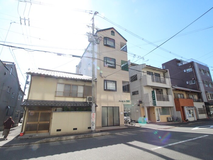 エイブル クレセント聚楽 京都府京都市上京区聚楽町 京都市営地下鉄東西線 二条駅の賃貸情報 賃貸 賃貸マンション アパート 住宅情報のエイブル 京都府 京都市上京区聚楽町のクレセント聚楽賃貸情報