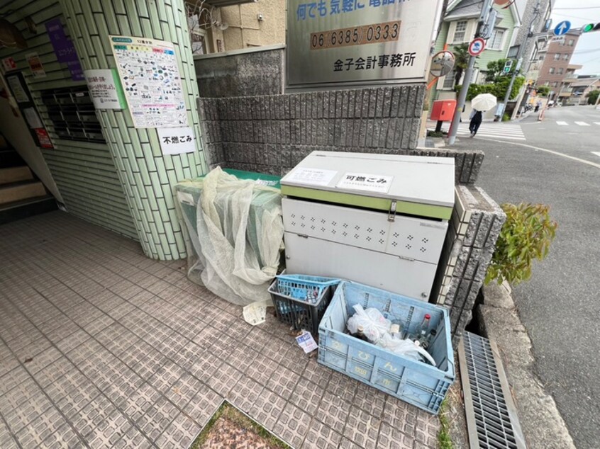 周辺環境 VIVID円山
