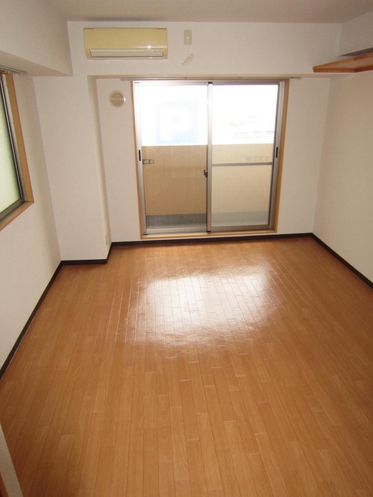 居室 Ｍ　ＰＬＡＺＡ新大阪駅前