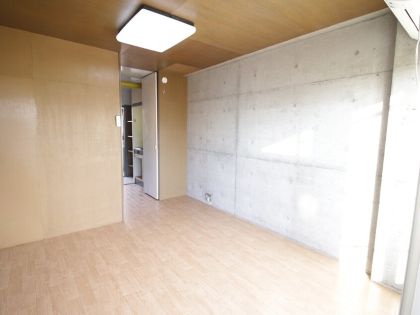 居室 スパローズネスト