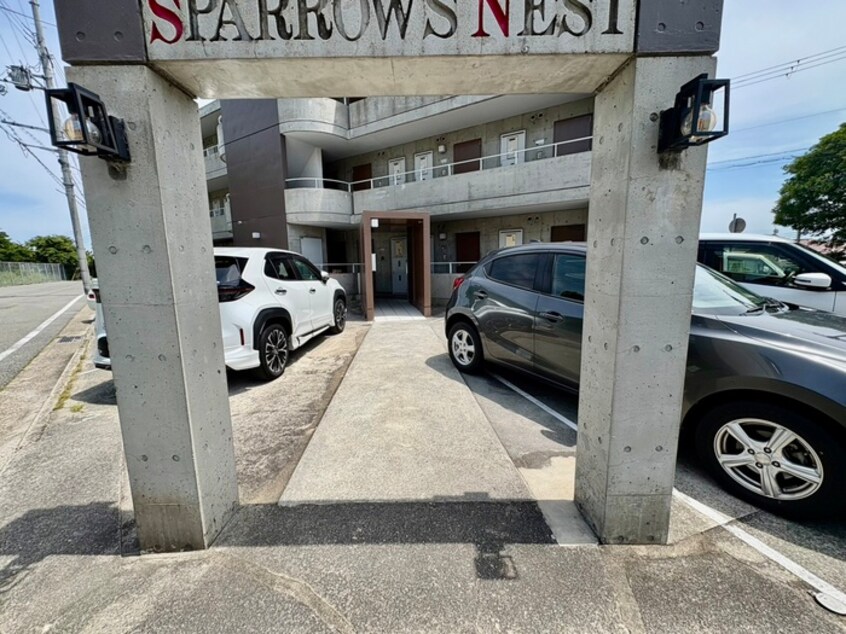 エントランス部分 スパローズネスト