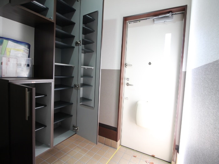 靴箱 カレ・ブラン花住坂２