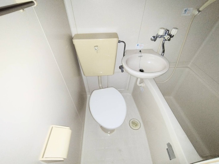 トイレ エスリード三宮第2（304）