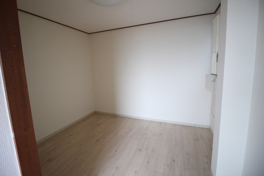 居室 メゾン一刻