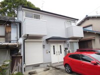 八幡町テラスハウス