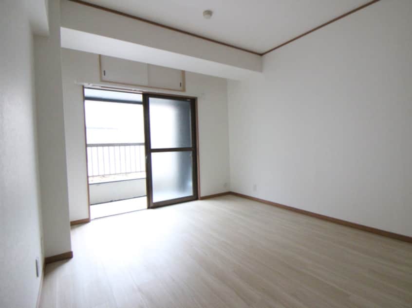 居室 山下マンション