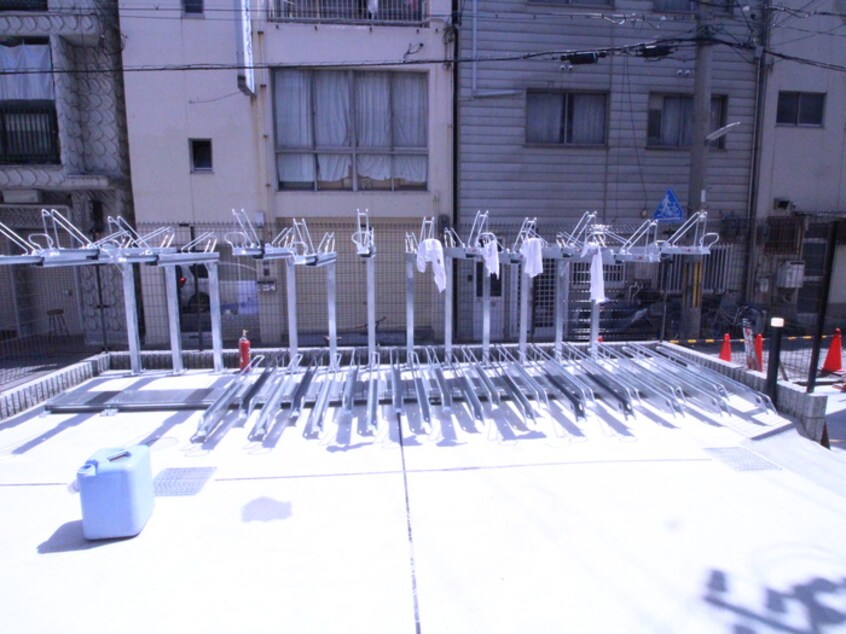 駐輪場 ﾌｧｰｽﾄﾌｨｵｰﾚ神戸駅前(1103)