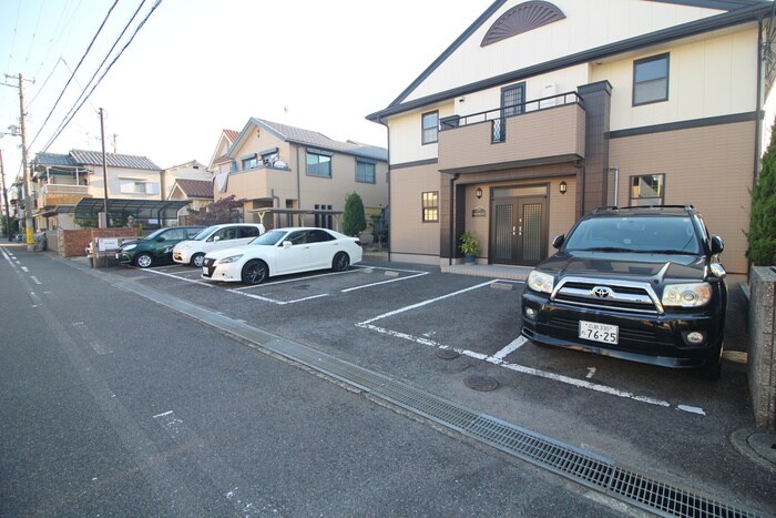 駐車場 パセオ西之町