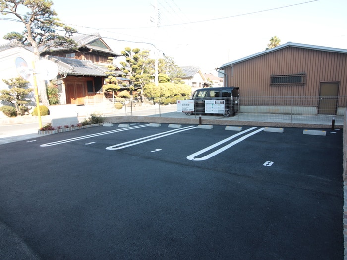 駐車場 レジェンドサンガ