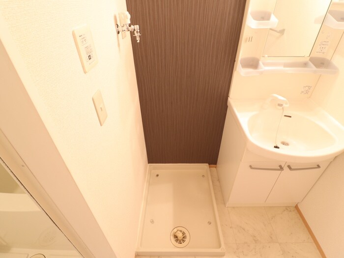 洗濯機置場 ルミエ－ル