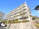 メゾン東山の外観