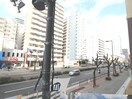 室内からの展望 ｺﾝﾌｫﾘｱ･ﾘｳﾞ新大阪ＷＥＳＴ