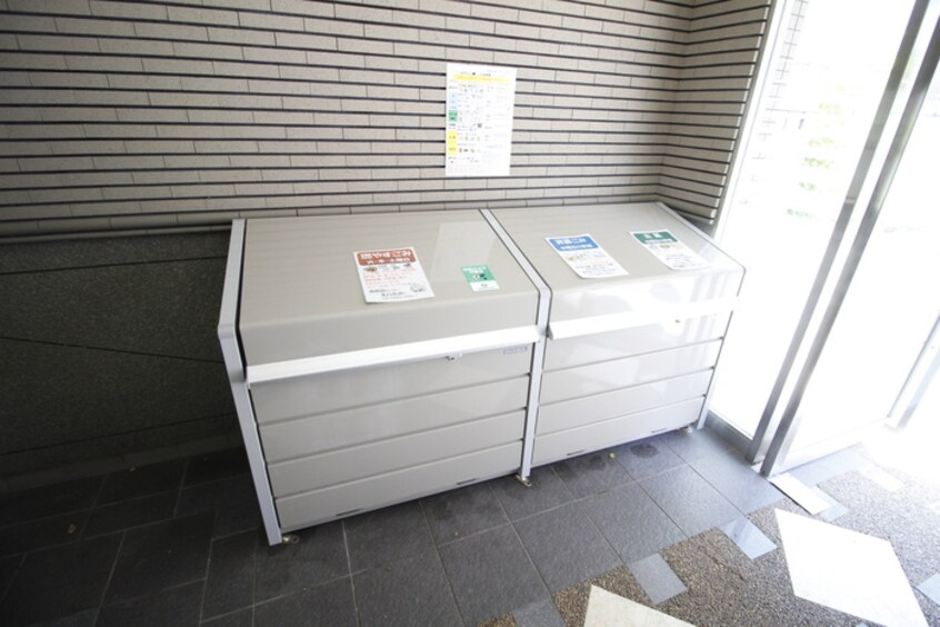 建物設備 メゾン三愛