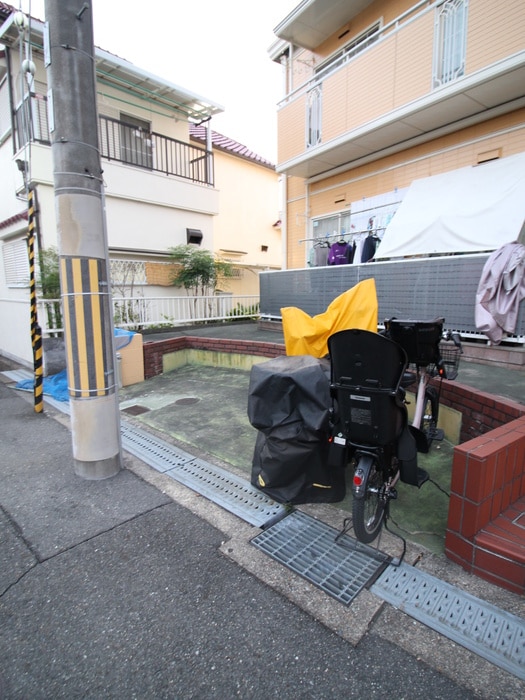 駐輪場 ビュ－ティ－タウンＡ棟