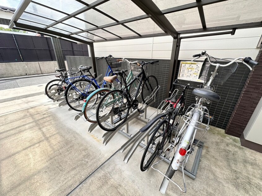 駐輪場 Ｒｅｓｉｄｅｎｃｅ二条洛中庵